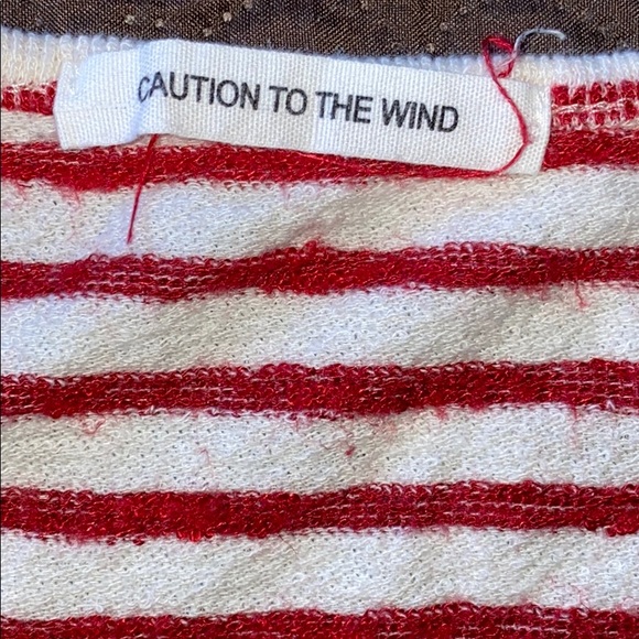 Caution To The Wind Women’s Tank Top (Size Large) - Picture 2 of 5